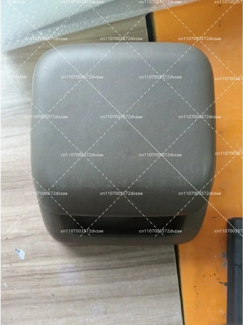 Dismantling Car Armrest Box Upper Cover for 3400 LC95 High Version Replacement Part