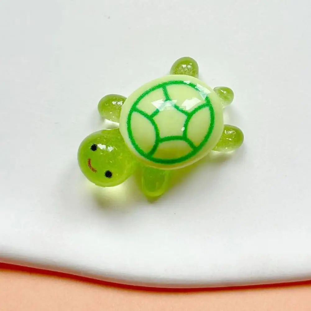 Colorful Turtle Model 20pcs Mini Turtle Figurines Glow-in-the-dark Colorful Tortoise Models Resin Statues Party Decoration