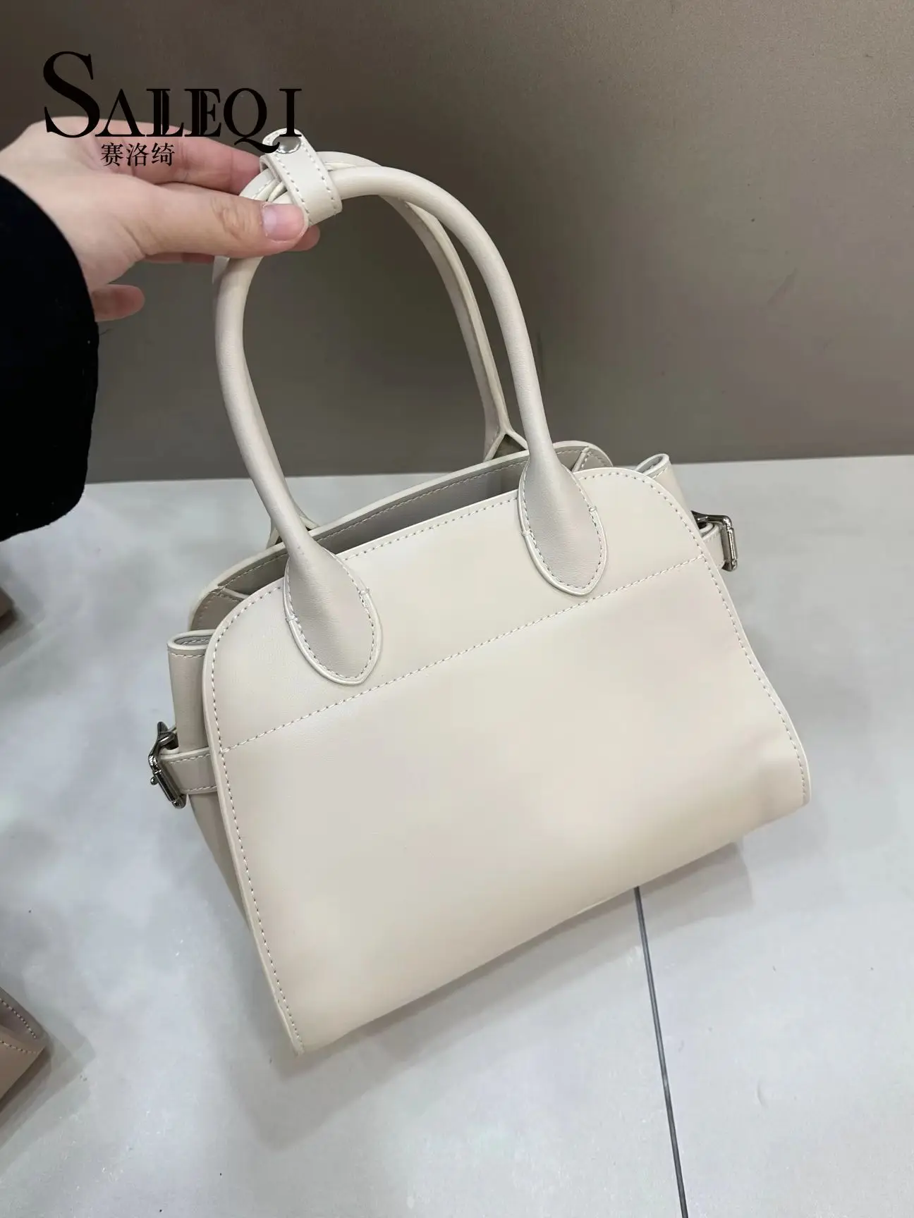 

Genuine Grade Leather Women's Shoulder Crossbody Bags Luxury Designer Brand Ladeis Tote Fashion Cowhide Female Handbag New Tote