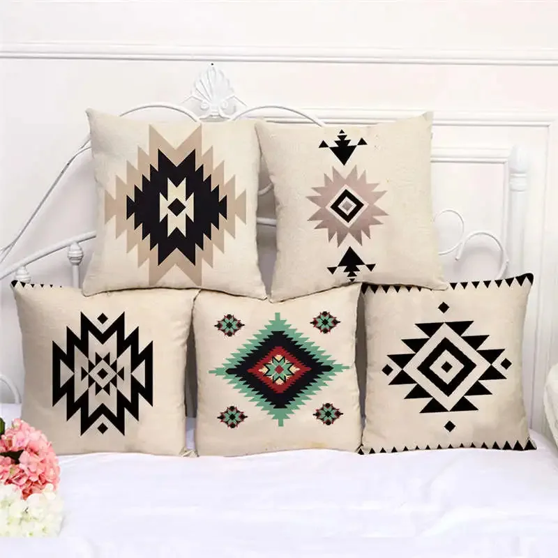 VIKAMA Bohemian Aztec Geometric Pattern Cushion Cover Decorative Pillowcase Suitable For Home Living Room And Bedroom Decor