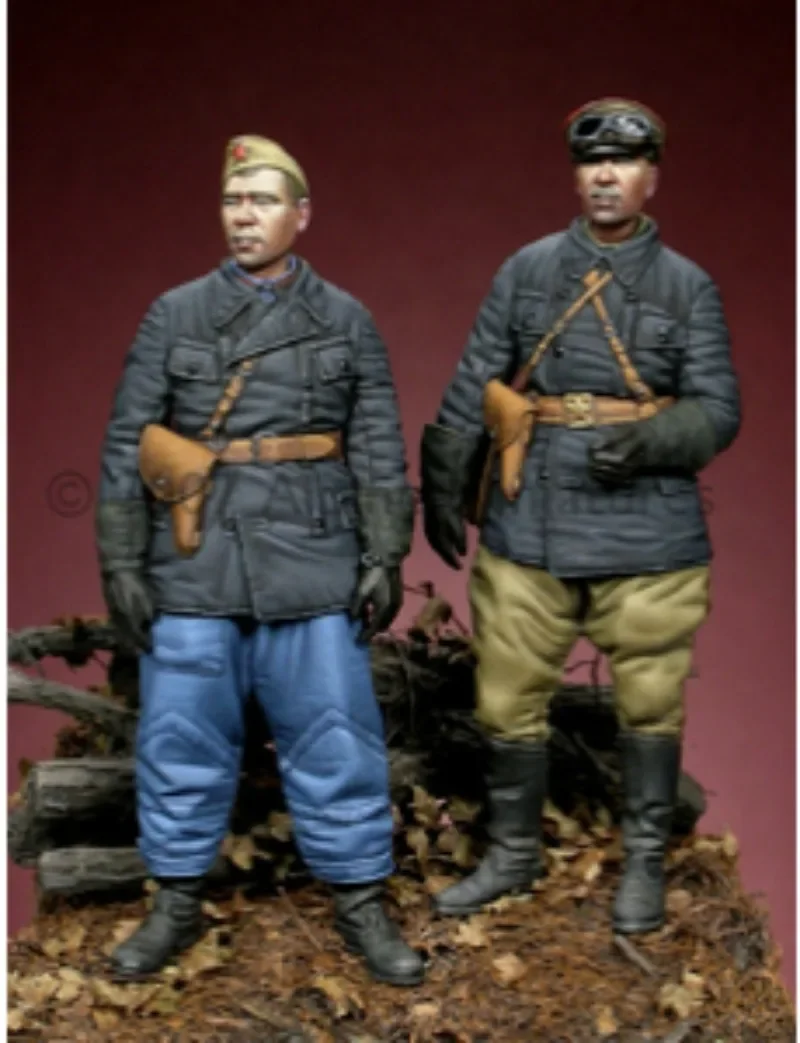 1/35 Resin Figure Model Kit Historical Military Hobby Miniature Russian Tank Crew Set (2 Figures) Unassembled and Unpainted Toys