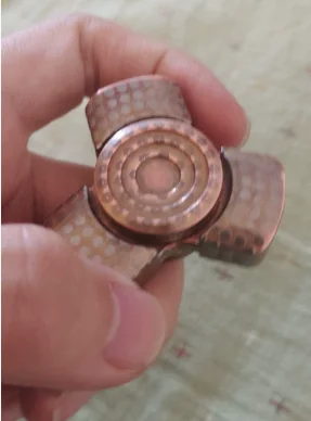 USED EDC ERGO gyroscope superconducting fine wire dot EDC decompression toy