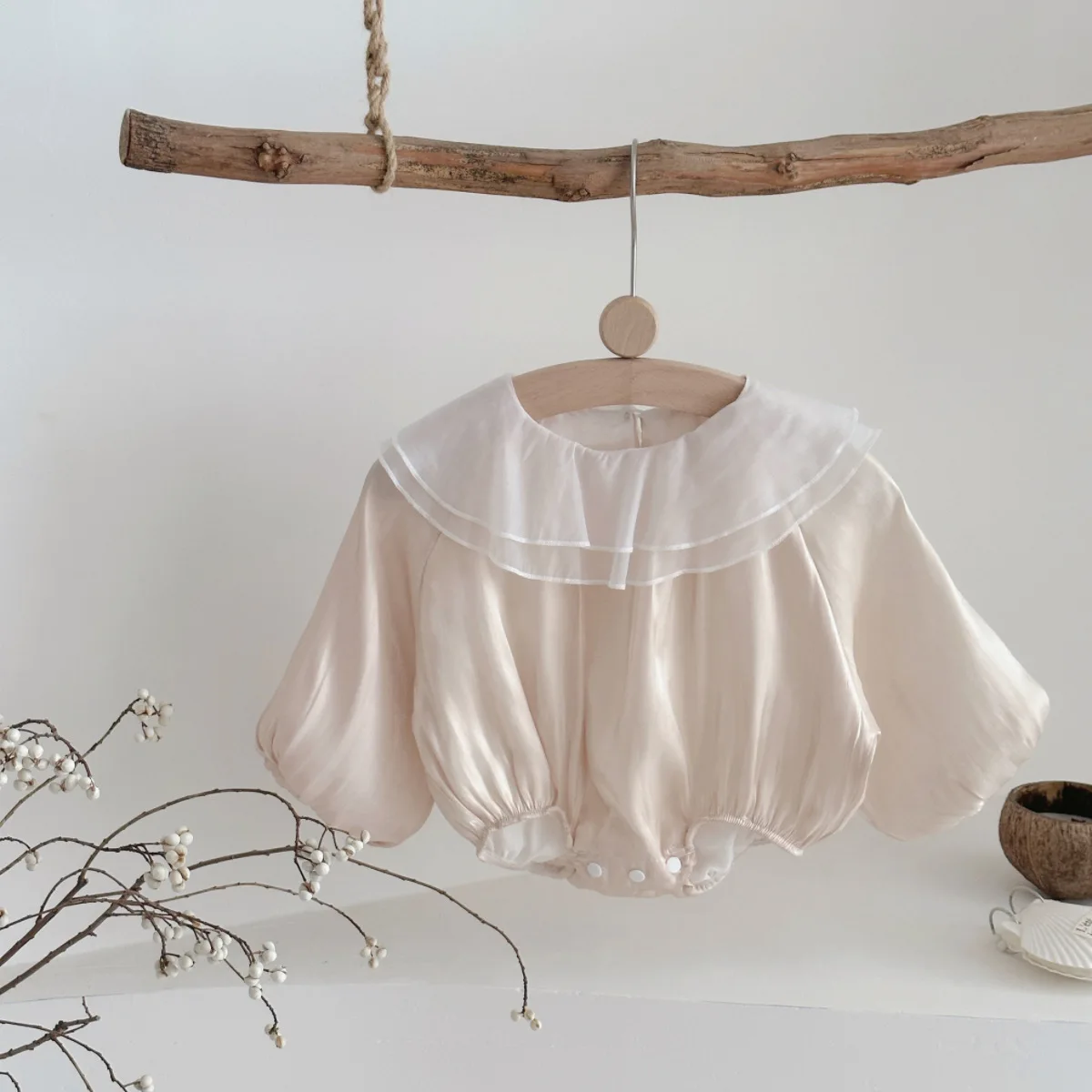 

Summer Baby Bubble Romper Newborn Girl Clothing Soft Material Rompers Crawling Lovely Children 0-18M Bodysuitsodysuits