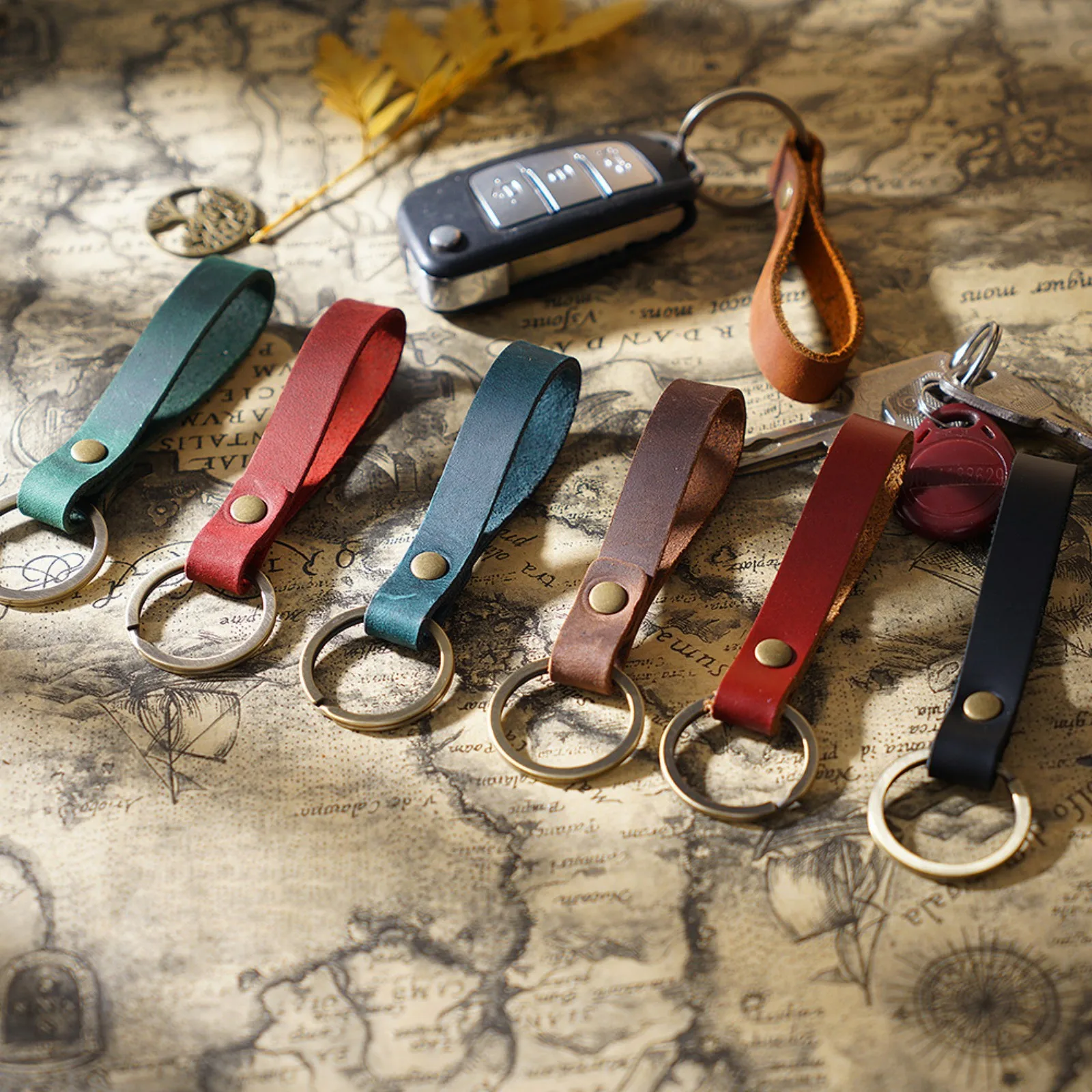 5Pcs Genuine Leather Keychain Car Key FOB Handmade Wristlet Keychain with Key Ring for Women Men