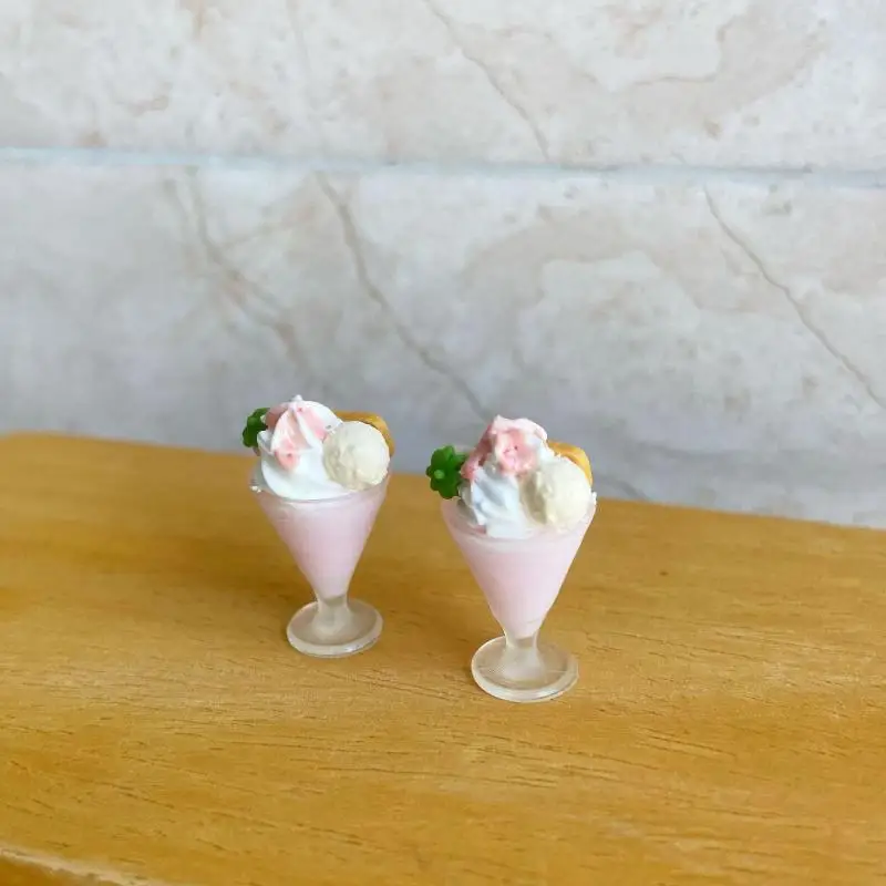 1 Juego de casa de muñecas en miniatura, taza de helado de fresa rosa, modelo de accesorios de comida para decoración de casa de muñecas, juguetes para juego de imitación para niños, regalo