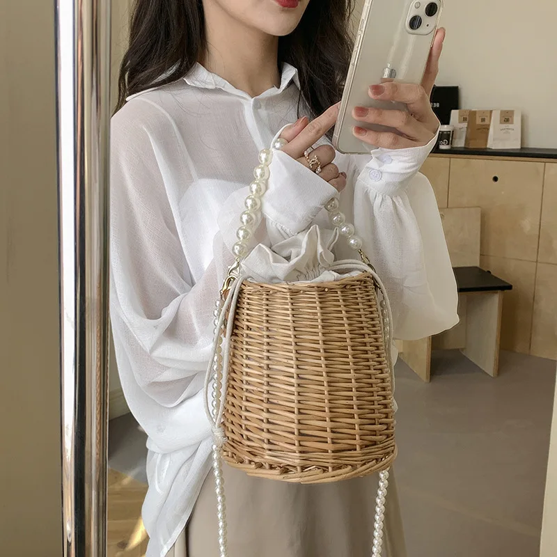 Straw Crossbody Tote Bags for Women Rattan Woven Purses and Handbags Ladies Pearl Beach Shoulder Hand Bag