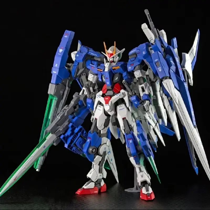 New Life Destiny Assault Freedom HG Unicorn Red Heretic Assembly Model Toy Robot Action Figurine voor jongens Collectible