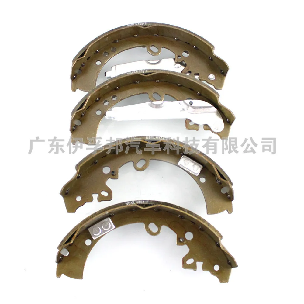 USERX car disc brake pad Brakes Front Rear Disc Brake Pads For Toyota 04495-0K120 HILUX REVO