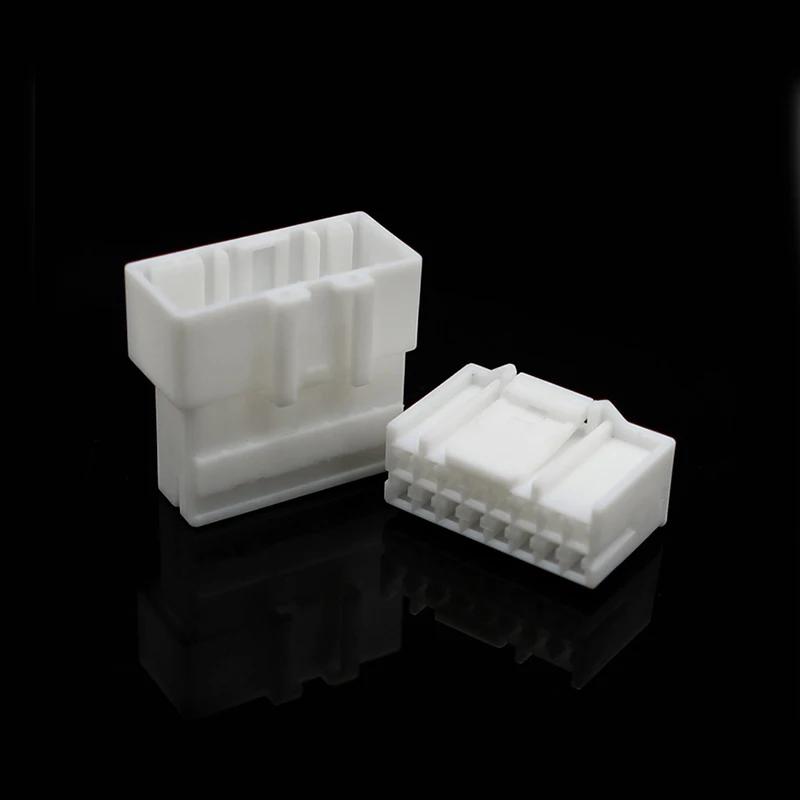 936201-1TE Typ 16-Loch-Buchse für Automobile, 2,3 weiße Steckverbinder mit 5 mm Rastermaß