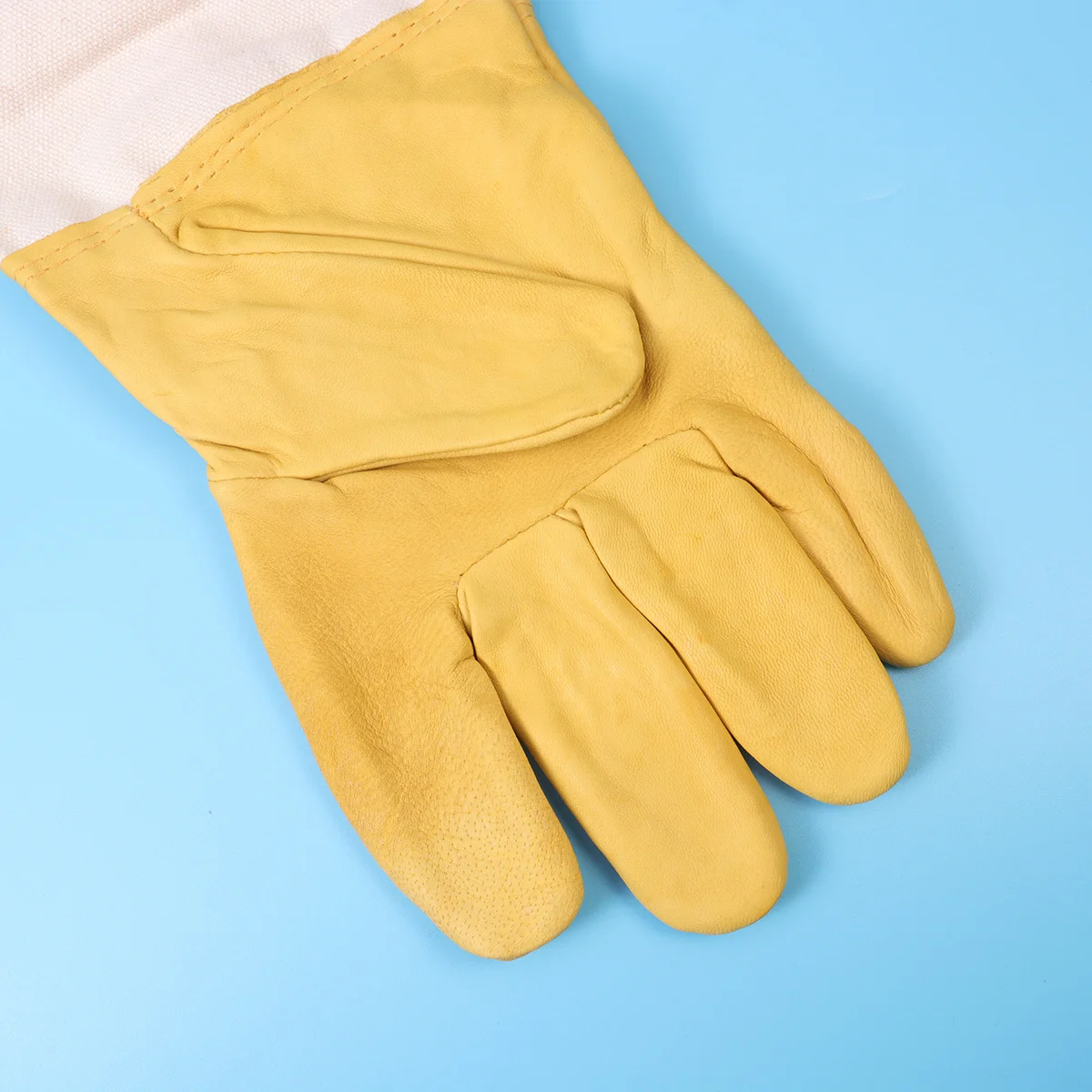 

1Pair Gloves for Beekeeping Heavy Duty Protective Gloves with Extended Cuff Comfortable Fit for Apiary Handling Tools Gardening