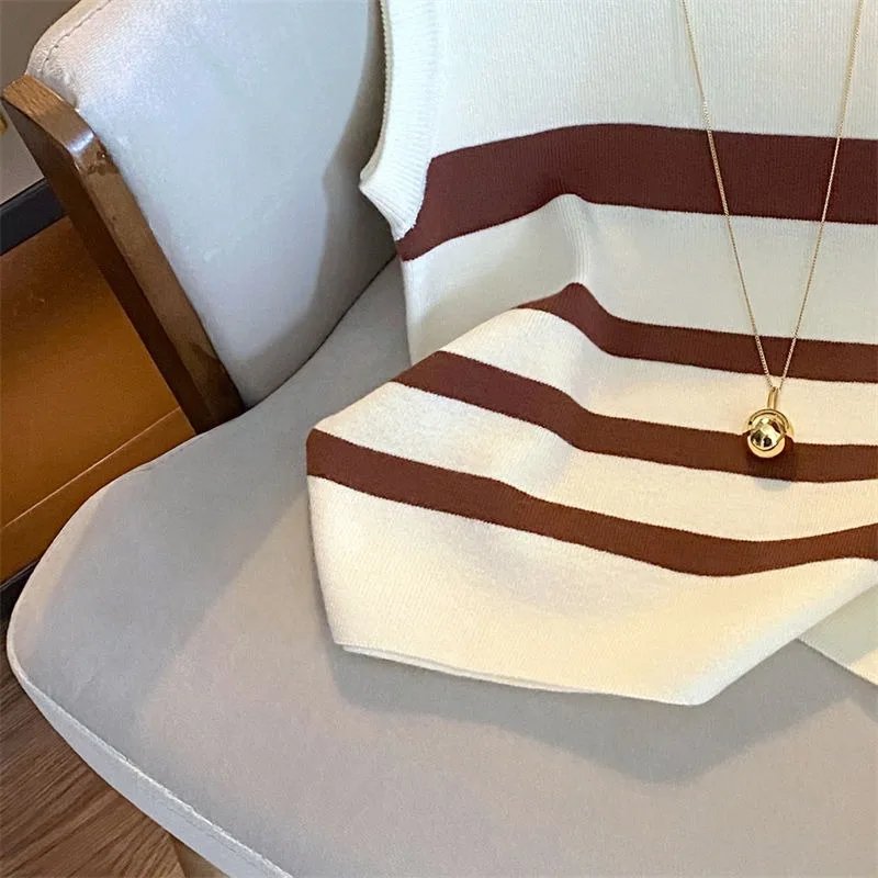 女性の刺繍ストライプセミタートルネックノースリーブセーター、用途の広いニットベスト、用途の広いインナーウェア、秋のトップ、新しい、2024