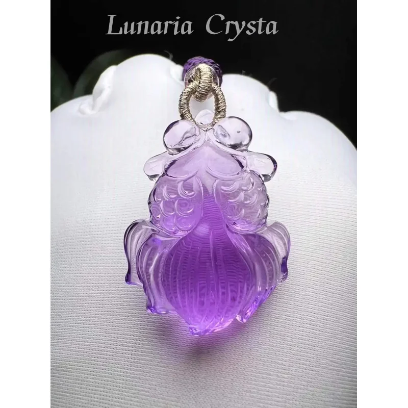 

Natural Crystal Pendant Amethyst Green Phantom Nine-Tailed Fox Necklace Healing Amulet for Warding Off Evil and Attracting Wealth Chinese Style Jewelry