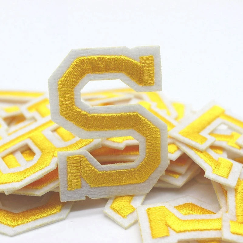 26-teiliges Set 5cm Alphabet Englische Buchstaben Bestickte Aufnäher Stoffapplikation Zum Aufbügeln Für DIY-Bastelarbeiten Namensaufkleber Nähzubehör – Detail 5