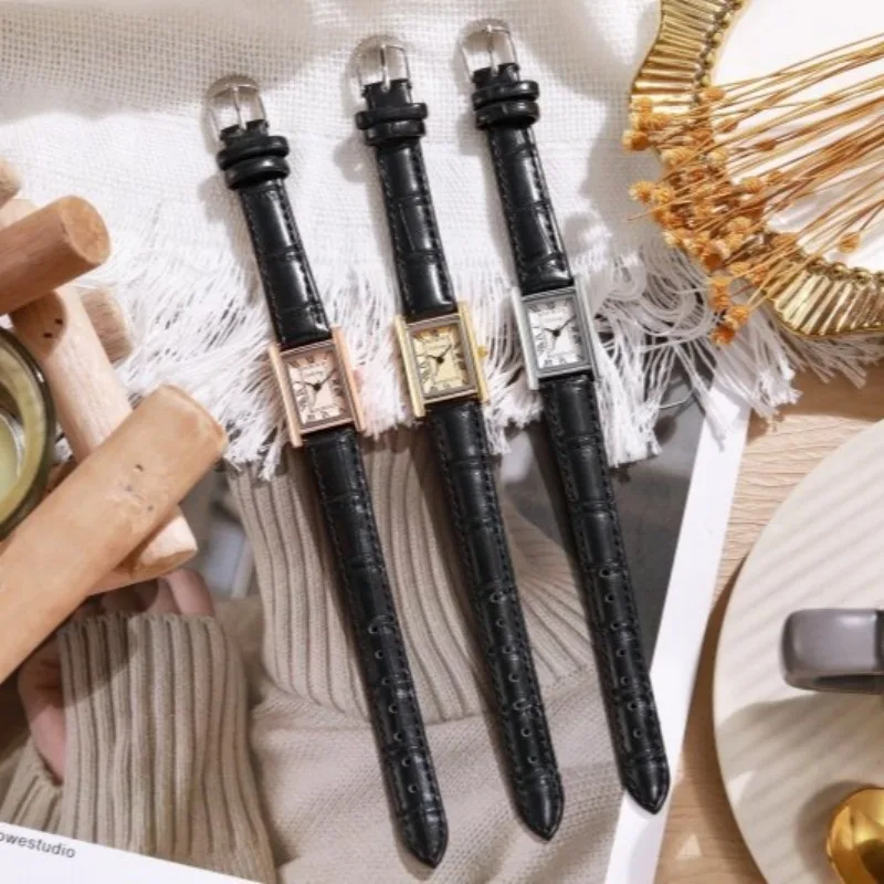 

Модные элегантные дизайнерские прямоугольные кожаные кварцевые часы с римским циферблатом, деловые женские часы, новые Relogio Feminino