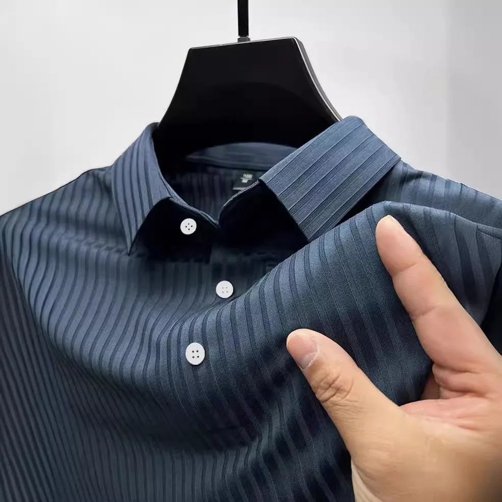 Polo casual da lavoro estiva da uomo nuova moda polo con risvolto in tinta unita con bottoni a righe