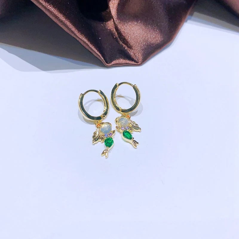 MIGGA-pendientes colgantes de circonia cúbica para mujer y niña, aretes chapados en Color dorado, joyería Huggies, cuentos de hadas