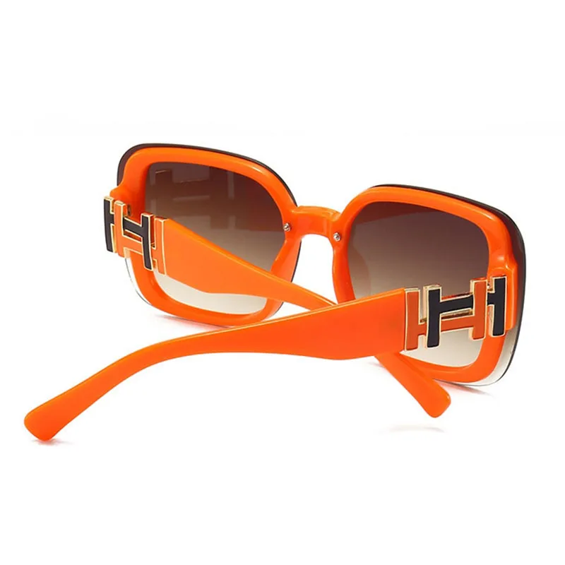 Fashion Orange Women display picture 1