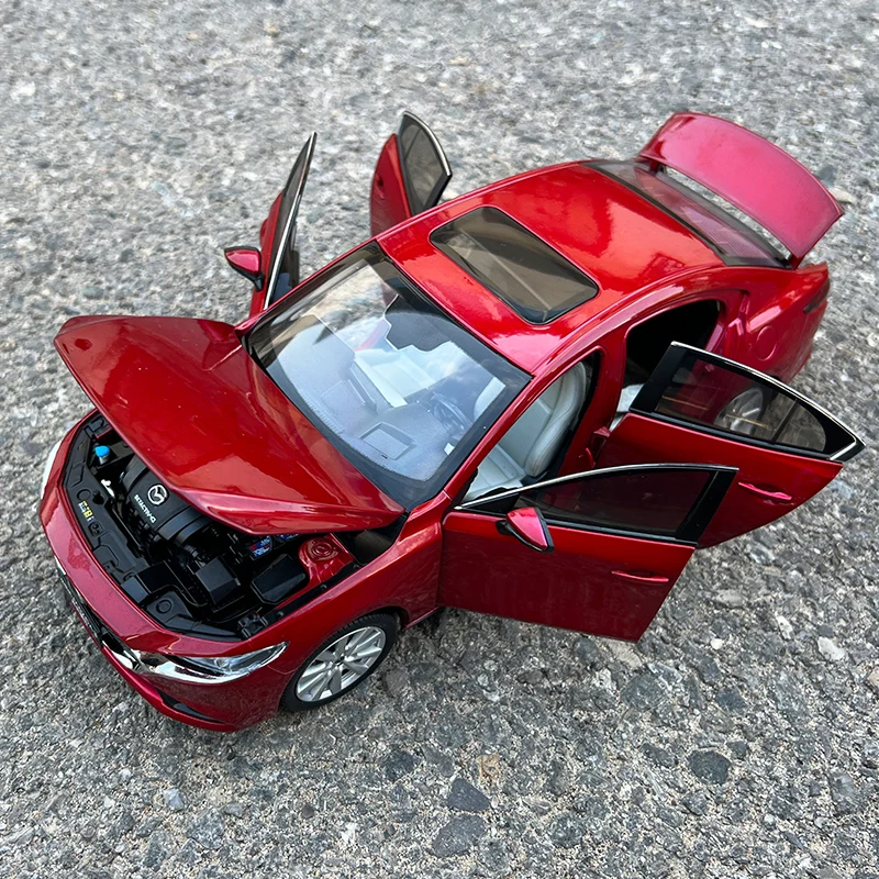 1:18 Original Scale Model,Mazda 3 AXELA 2021,Diecast Model for Collection and Display