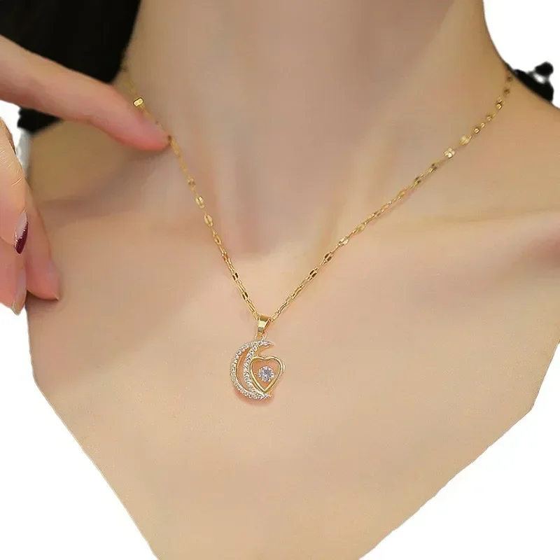 95272025newLight قلادة ديناميكية على شكل قلب قمر فاخر للإناث سلسلة الترقوة المتغيرة الحظ