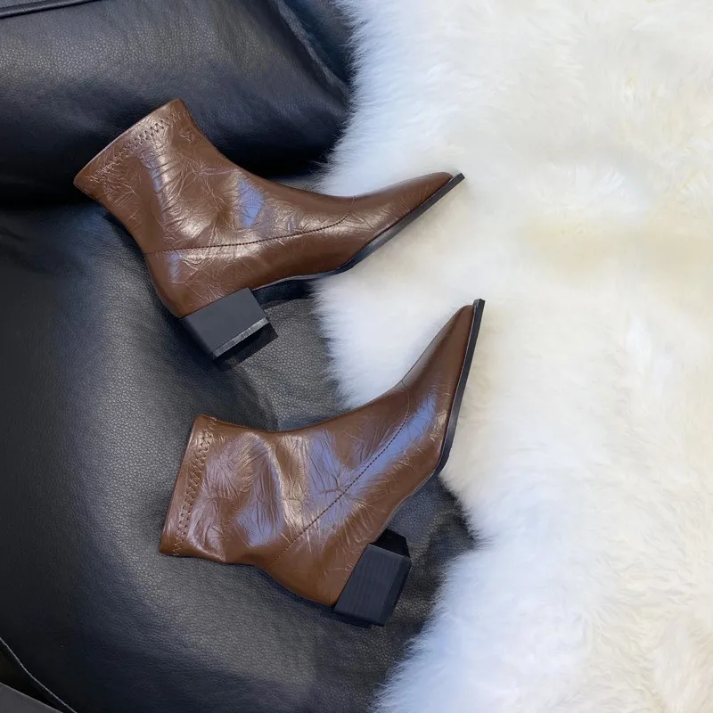 Pointed Ankle Boots Autumn and Winter Wild Women's Boots Fashion Thick Heel Thin Boots Special-Interest Design High-End Sense