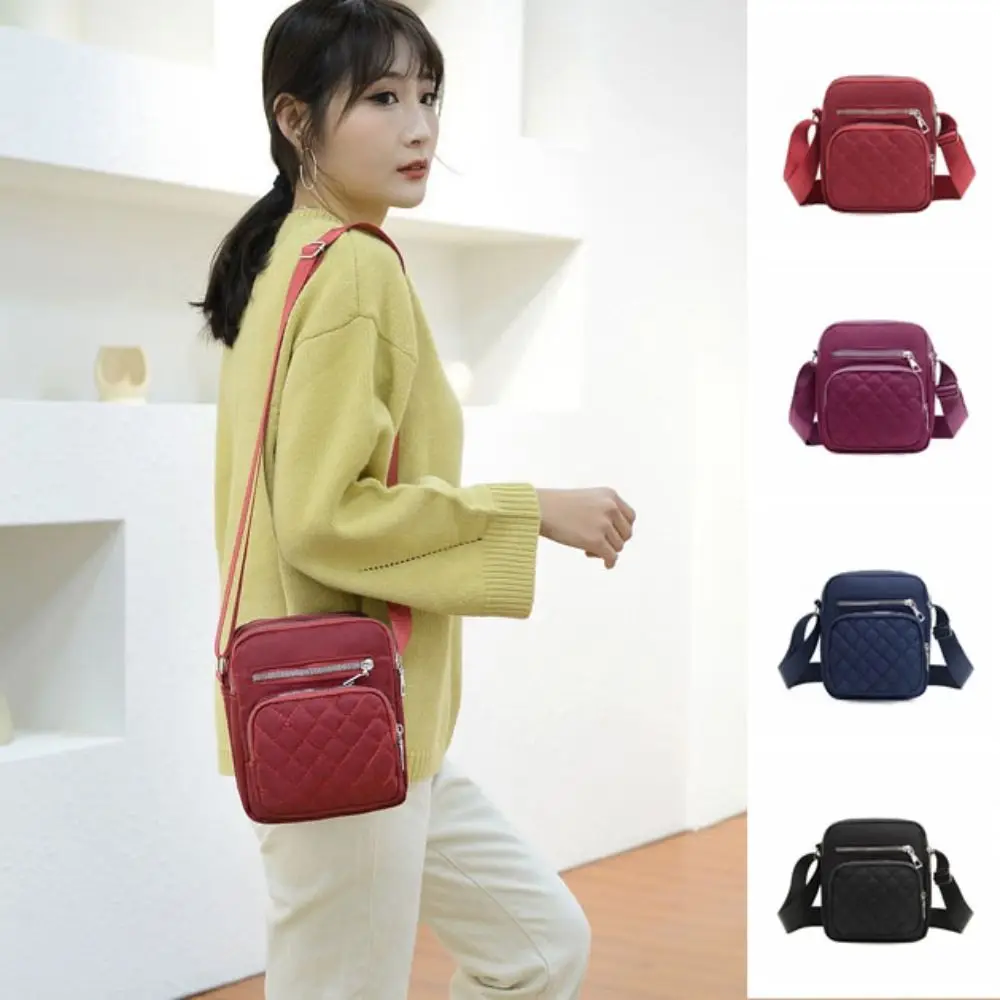 

Elegant Nylon Crossbody Bag Large Capacity Grid Classic Mid-aged Shoulder Bag Multi-layer Casual Women Messenger Bag Daily