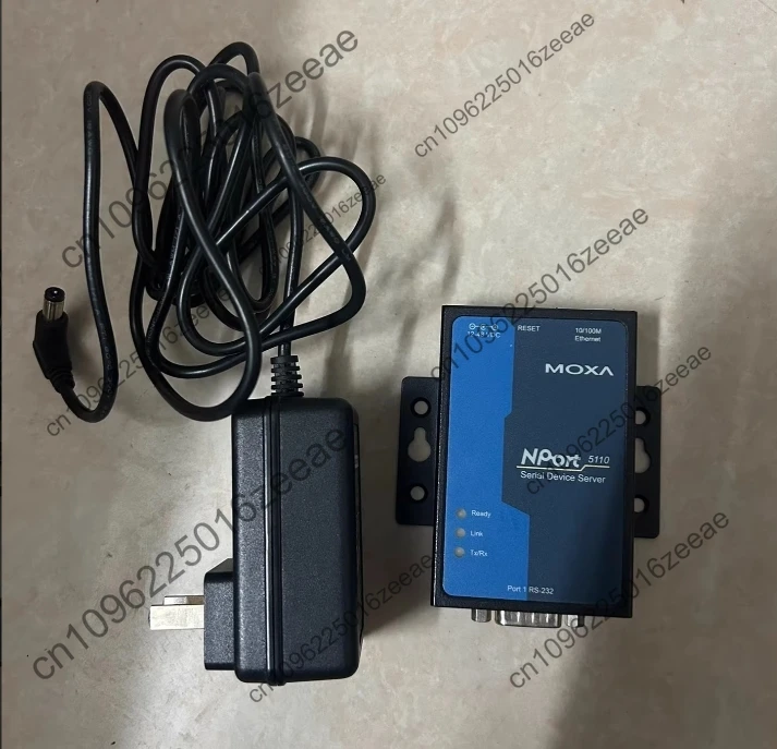 

MOXA NPort5110 Сервер последовательного порта Mosha RS232 Последовательный порт к сетевому порту