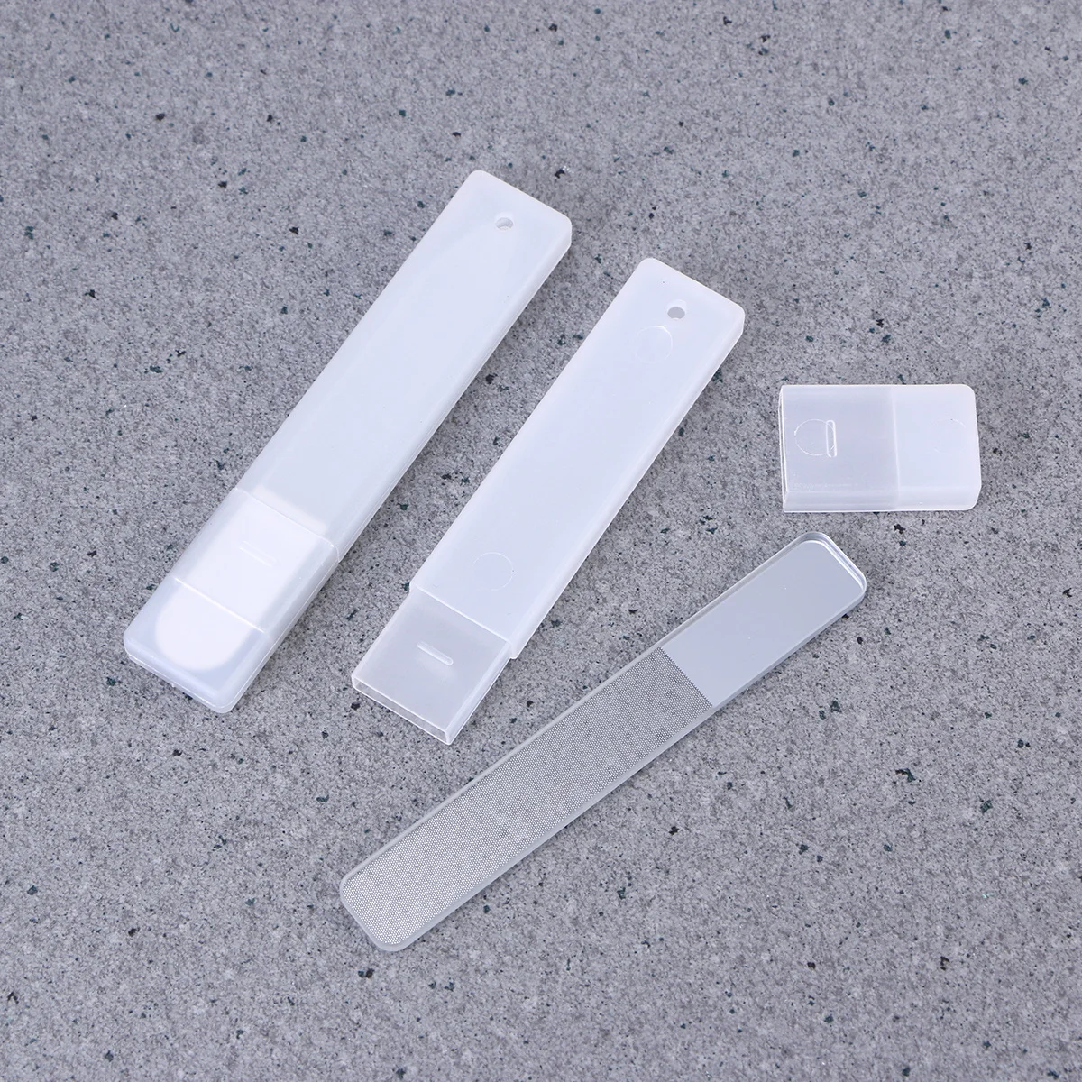 

2pcs Crystal Files Glass Double Sided Nail Art Tool Smooth Finish No Sand Dropping Portable Storage Cases Included Nail Sanding