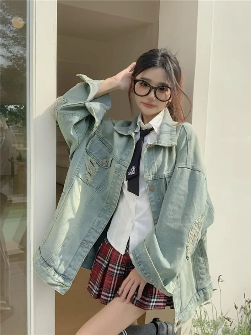 Wear and Tear Hole Light Gray Blue Denim Jacket 2024 Women's Early Spring Design Sense Versatile Loose BF Style High-end Jackets