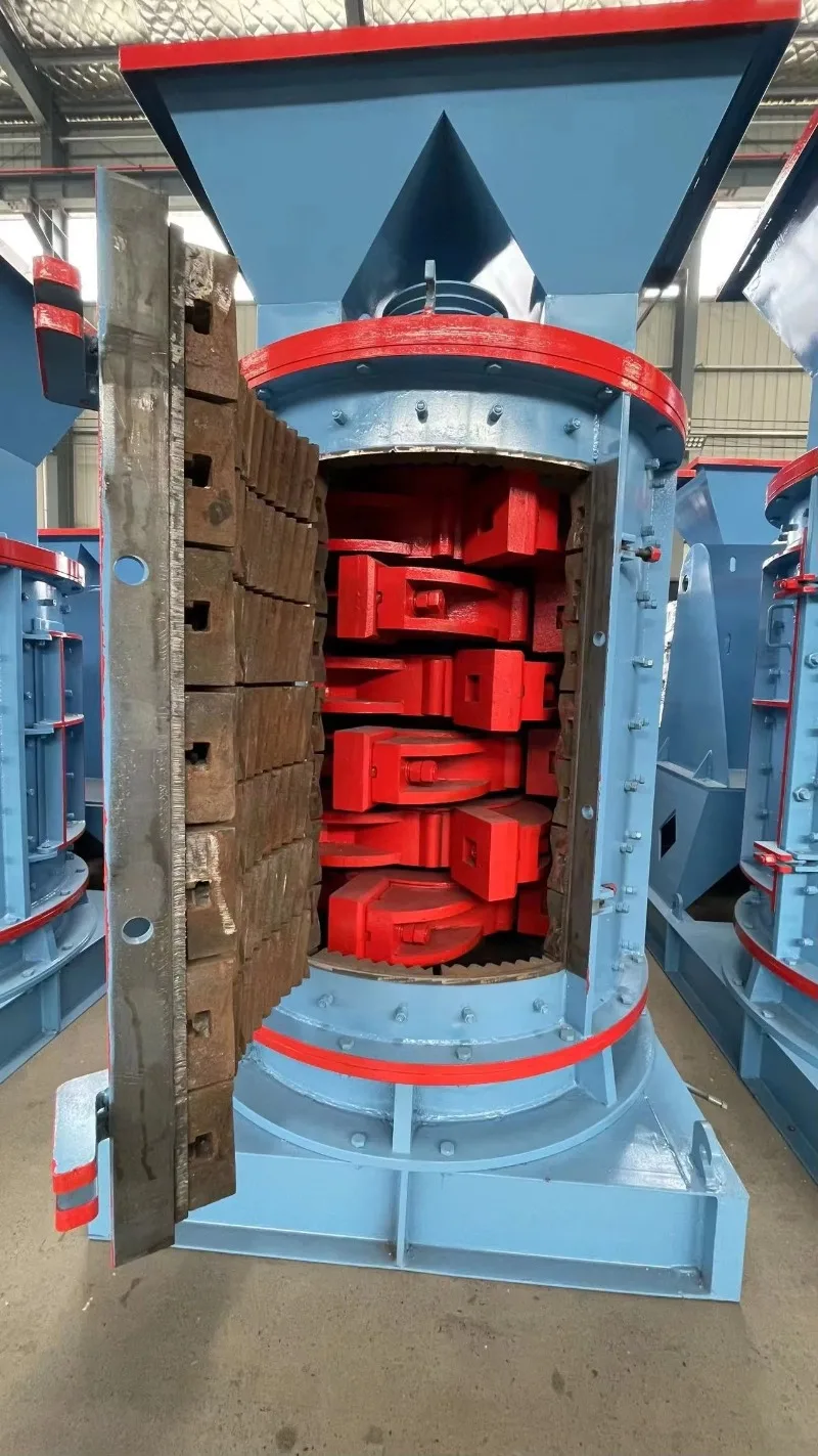 鉄鉱石ケイ酸塩石ハンマークラッシャー複合設計鉱山クラッシャーエンジンベアリング、振動ホッパーベルトコンベア搭載