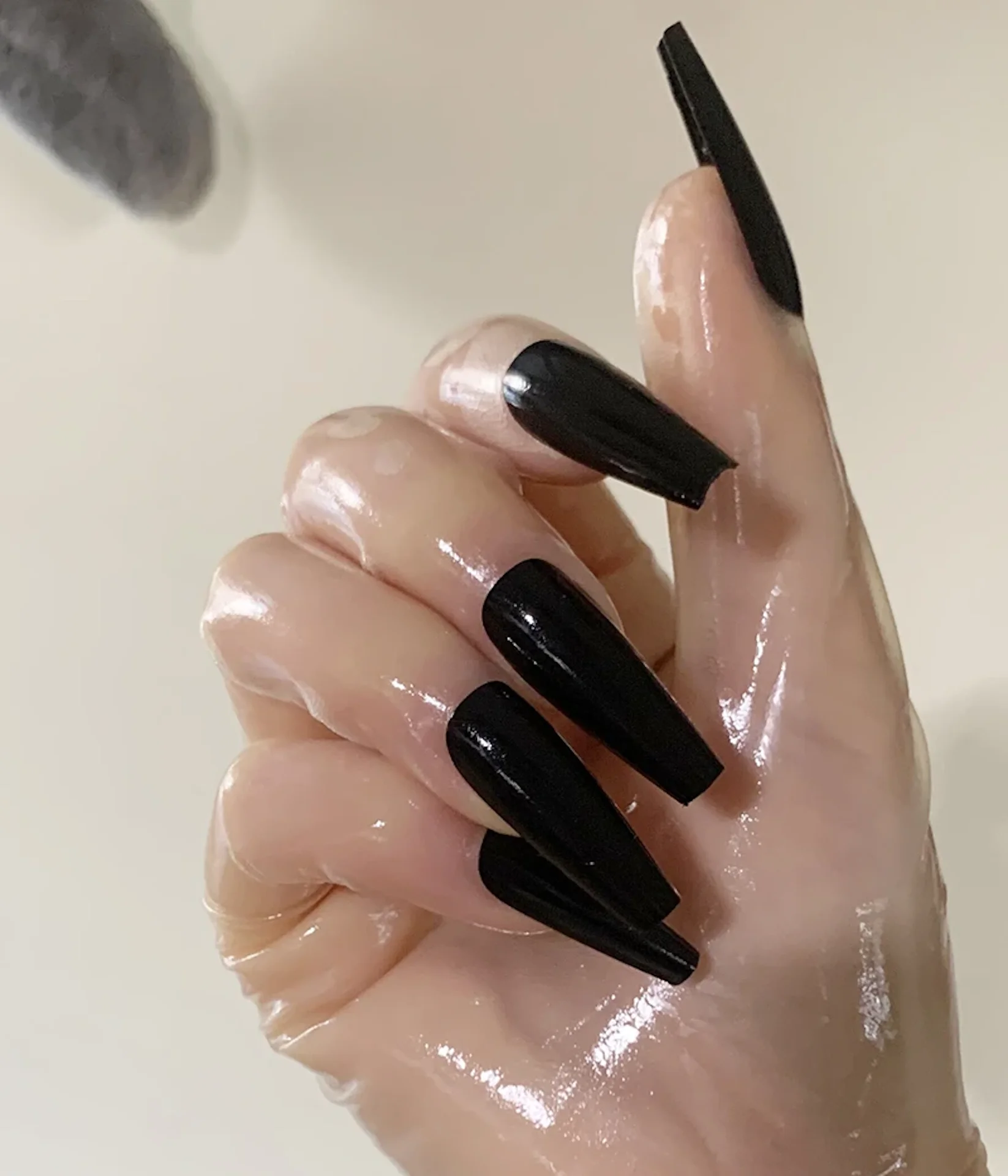 1 paio di materiale in lattice naturale kigurumi zentai costume da maschio a femmina di media lunghezza olio lucido bondage guanti per unghie in lattice