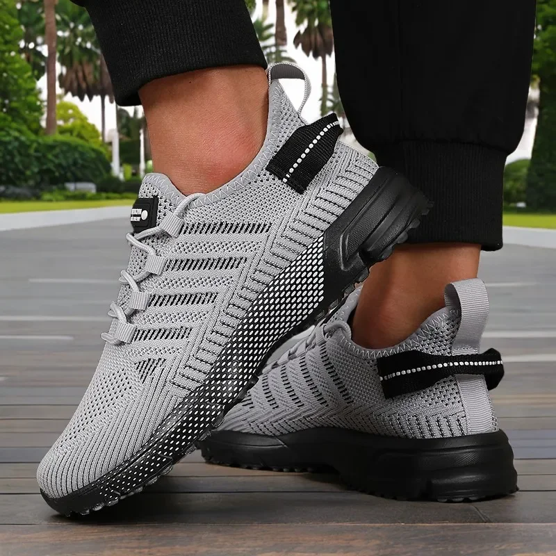 

New Men's Sneakers Thick Sole Comfortable Casual Shoes Lightweight Breathable Fashion Running Shoes Luxury Male Tenis Masculino