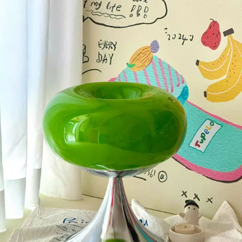 Murano Glass Vintage Green Leaf Table Lamp Retro Ins Bedside Lamp 3 Tone Soft Light for Household Bedroom Desktop Homestay Decor