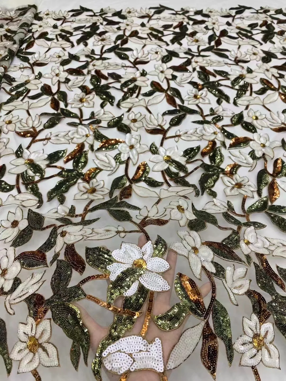 قماش دانتيل شبكي مع تطريز يدوي بالترتر 5 ياردات لفساتين الزفاف والحفلات المسائية