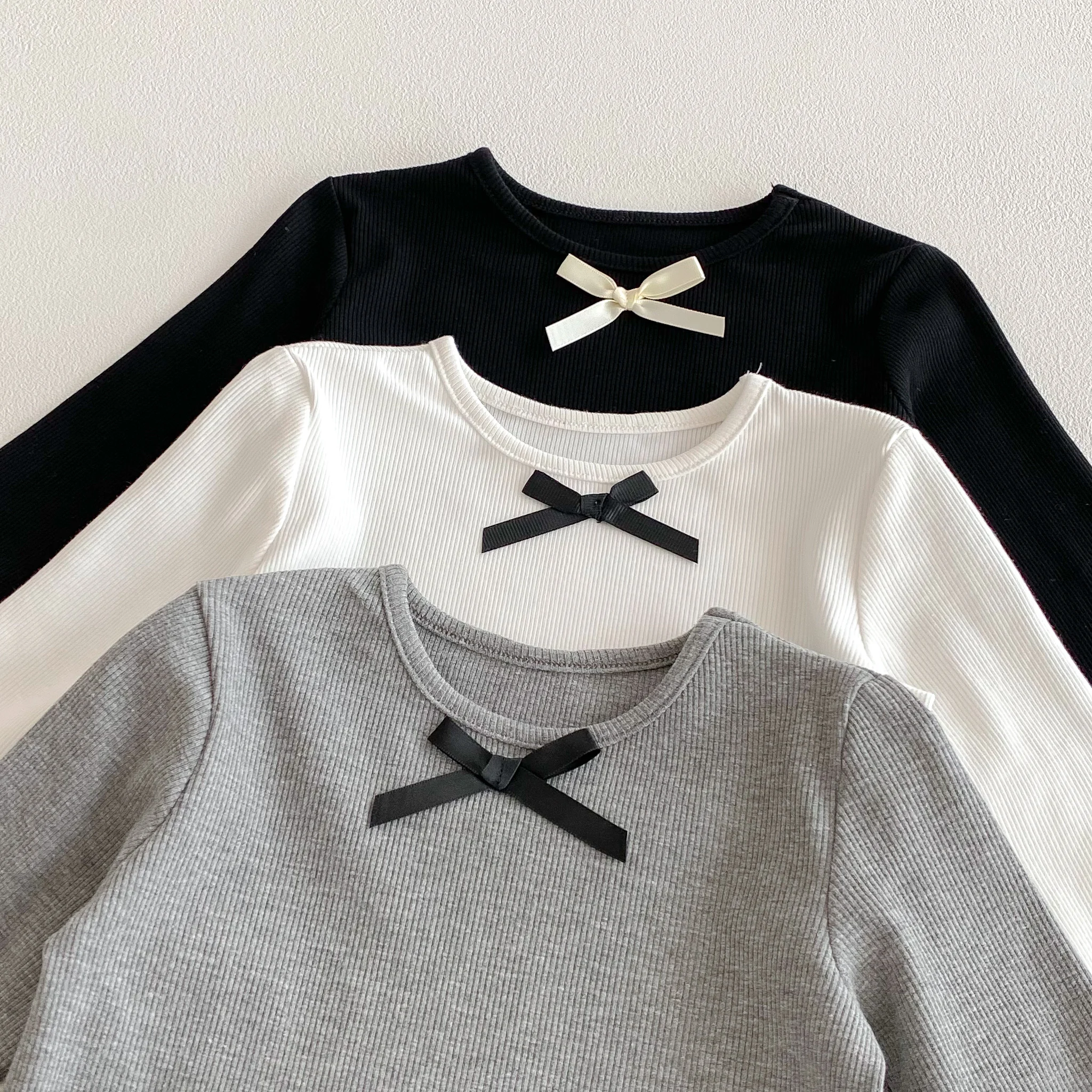 Herbstliches Mädchen-T-Shirt im koreanischen Stil mit Schleife und langen Ärmeln für kleine Mädchen, Baby-Mädchen-Rundhals-Unterhemd – Detail 6