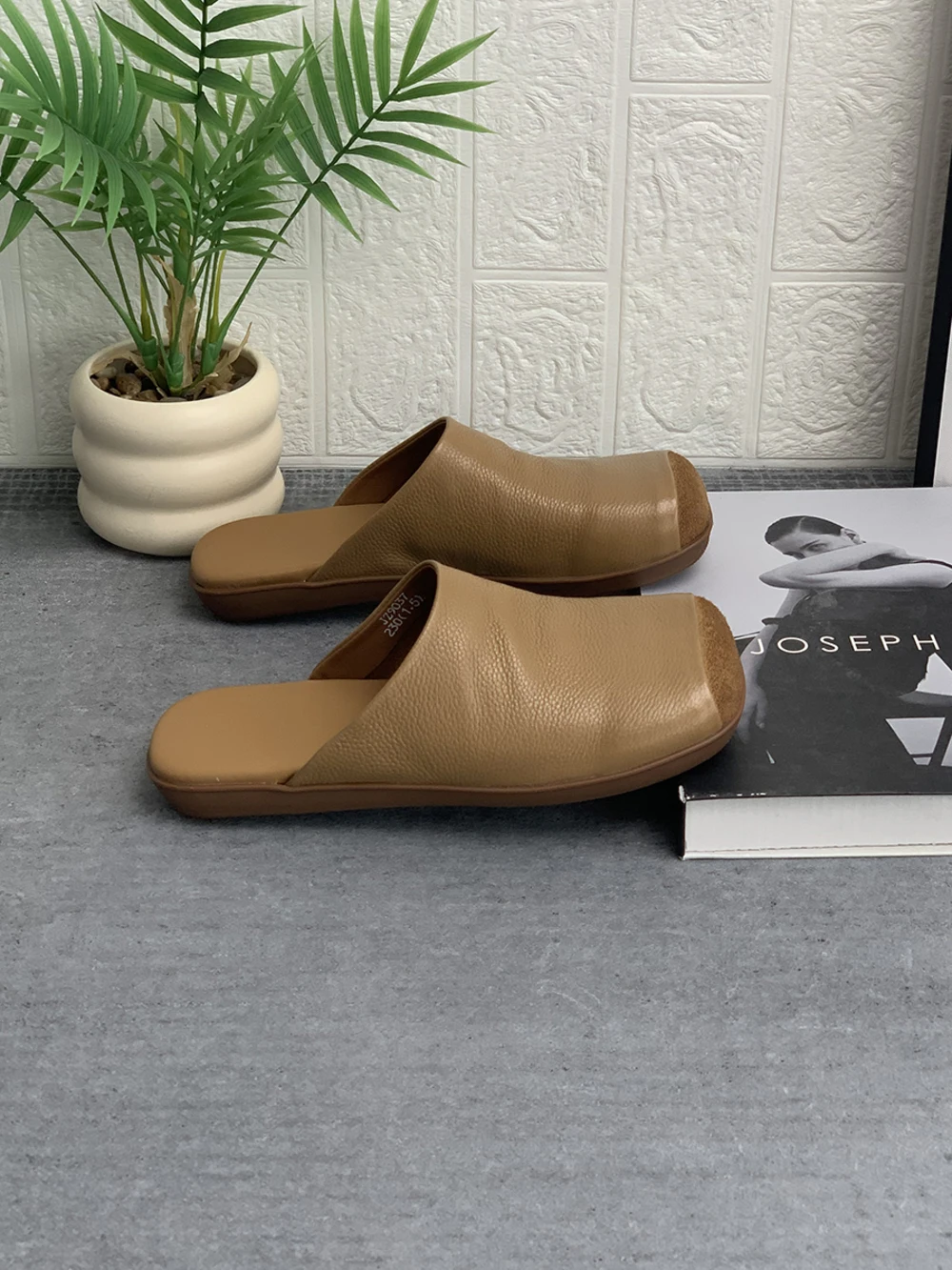 

Women Slippers Summer Flat Casual Mules Shoes Mixed Colors Genuine Leather Slingbacks Slip-On Comfort Outside Slippers