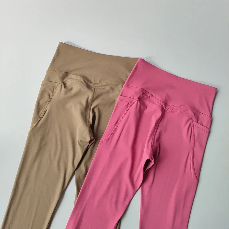 Hochintensives, nahtloses Cross-Back-Yoga-Set mit integrierten Sport-BHs und hochtaillierten, hüfthebenden Fitness-Leggings – Detail 19