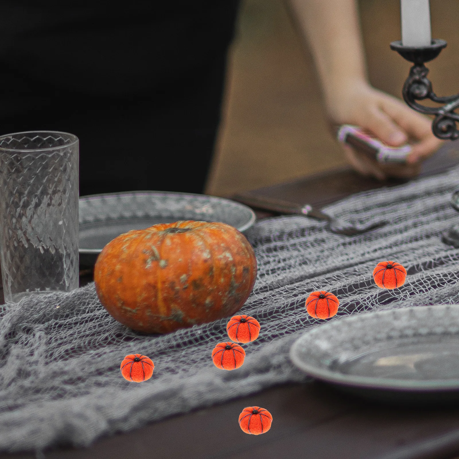 

12 Pcs Orange Wool Felt Pumpkin Pendant Mini Pumpkins Hanging Ornament Christmas Halloween Ornaments Decoration