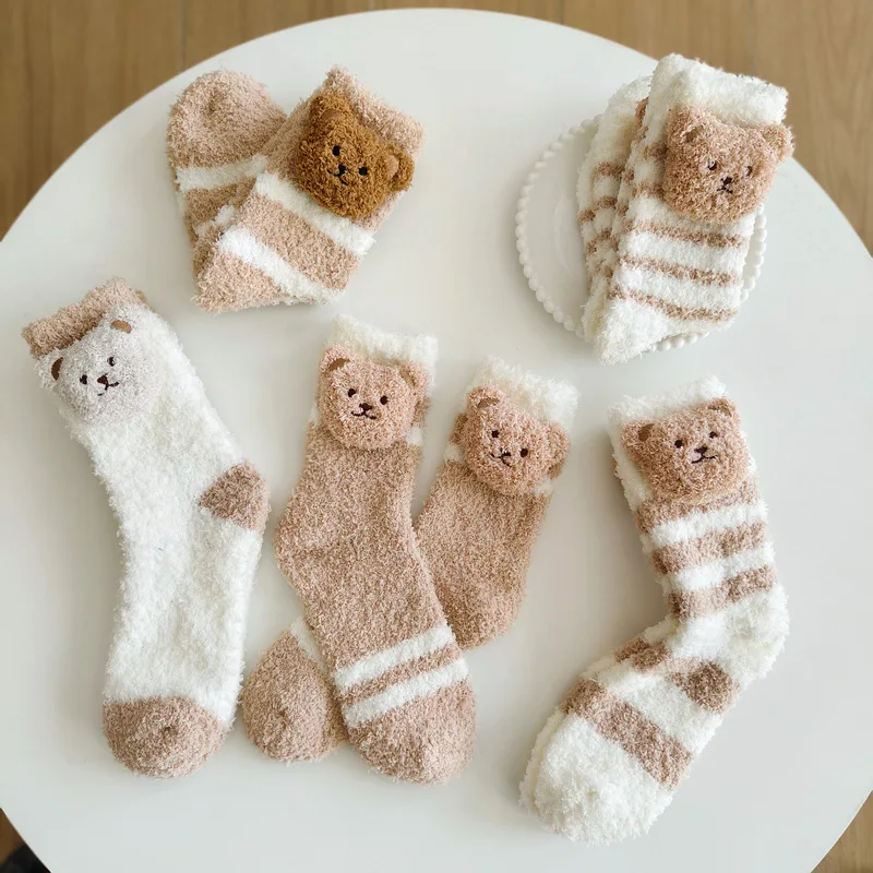 Women Socks 2023 Winter Cute Bear Coral Fleece Fuzzy Socks Autumn Happy Funny Socks for Girl Warm Winter Female Home