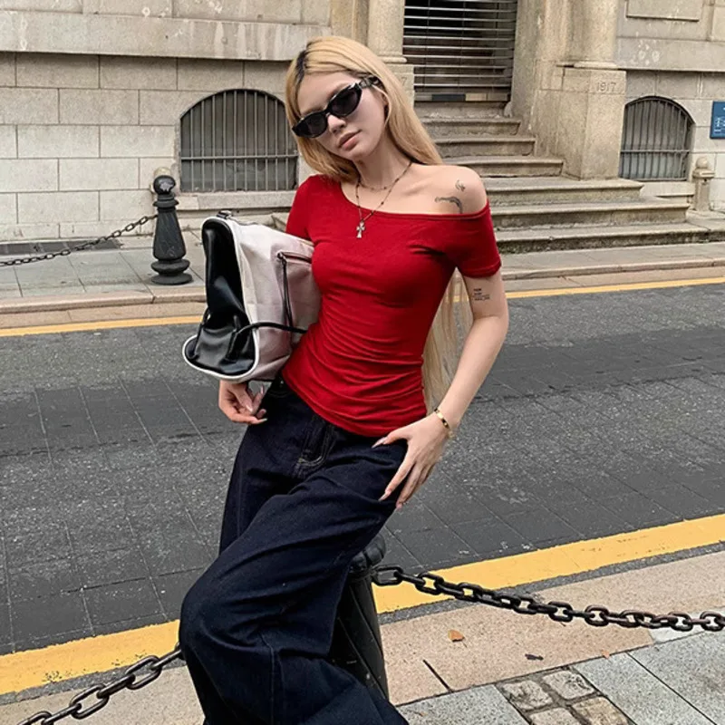 

Design Sense Off-Shoulder Hot Girl Short Sleeve T-Shirt for Women Summer 2025 New Slim Fit Solid Color Versatile Pullover Top