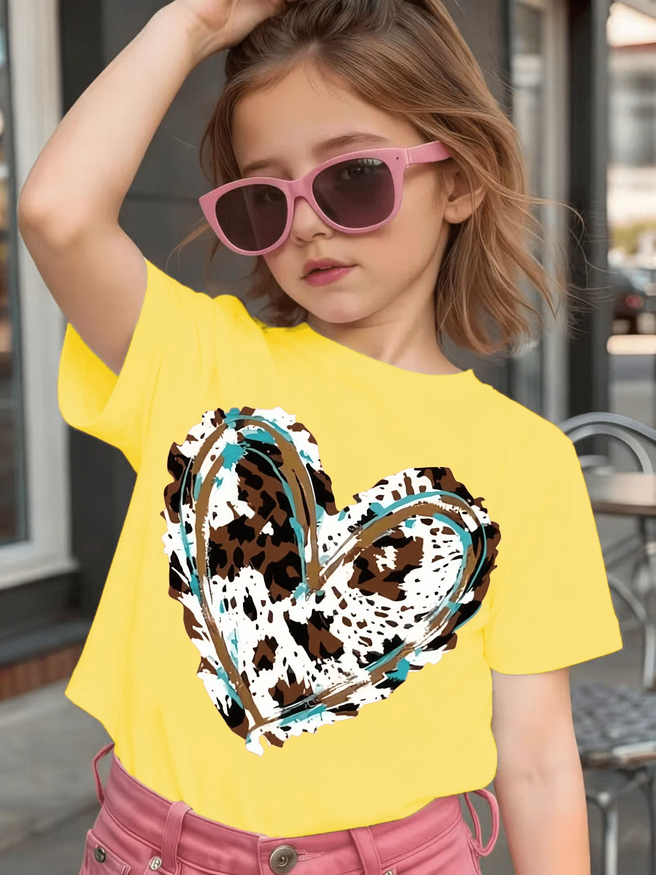 Leopard Cow Heart Kids T Shirt Graffiti Pattern Tops Boys Girls Parent Child Matching Cotton Summer Children Daily Wear
