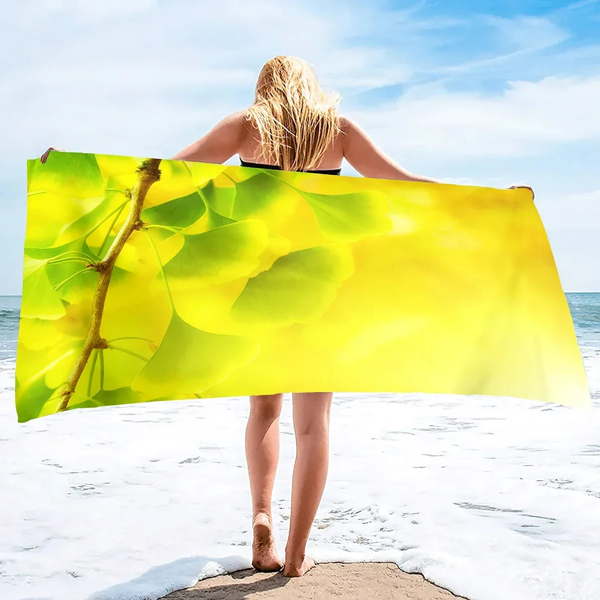 Bath Towels, Ginkgo Leaves Pool Towels Compact Lightweight Beach Towels Quick Dry Absorbent Lightweight Beach Towel for Travel