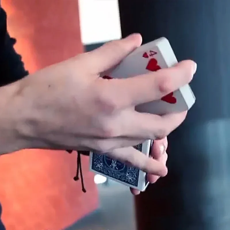 Oggetti di scena magici abbandonati di Dennis Reinsma e Peter Eggin Espedienti professionali per illusioni ravvicinate per oggetti di scena magici