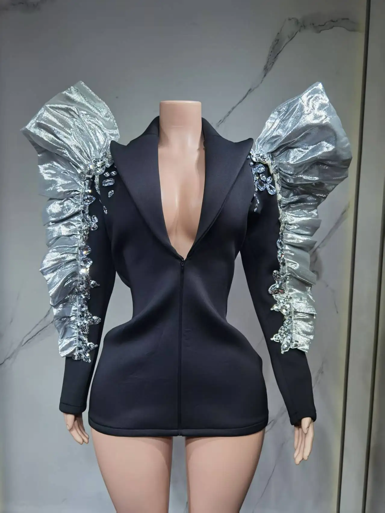 

Роскошная блестящая куртка со стразами и жемчугом, сексуальный сценический костюм DJ, певица, бар, костюм для ночного клуба, костюм для дня рождения, вечеринки