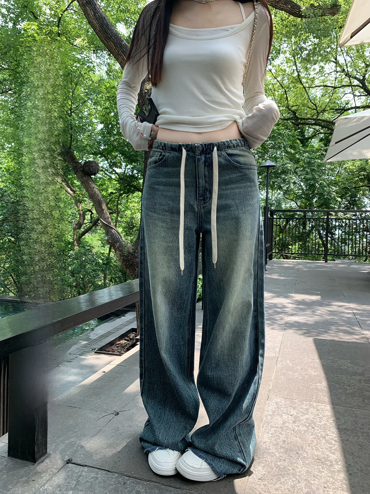 

Синие женские джинсы с широкими штанинами, свободного кроя, прямые, слегка расклешенные, с длинными бахромами, повседневные, с высокой талией, на молнии, осенняя мода