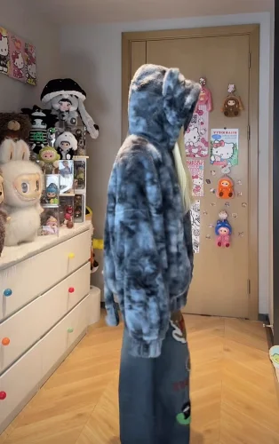 เสื้อแจ็คเก็ตมีฮู้ดปักลายแมวน้อยน่ารัก สีเหลืองอ่อน สำหรับผู้หญิง ผ้าฟลัฟฟี่ไล่เฉดสีเทา สไตล์ลำลองหลวมๆ สำหรับฤดูใบไม้ร่วง