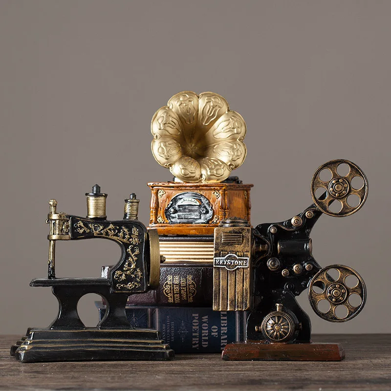 Vintage retro nostalgic phonograph model ornament creative photography props window display interior soft decoration jewelry
