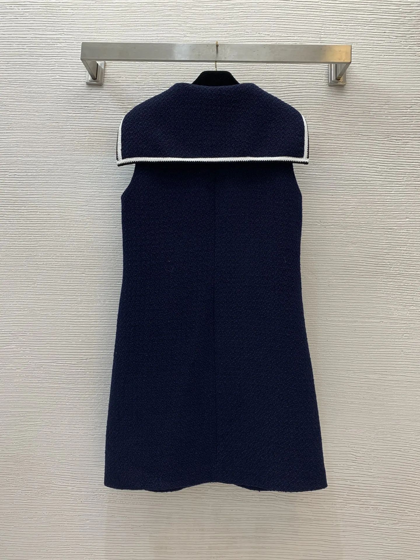 

New woolen tweed fabric with contrasting colors and woven edges, navy style shawl collar buckle front, slim fit sleeveless dress