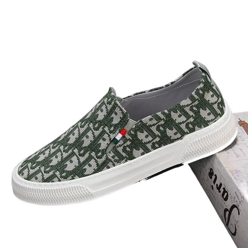 

Men's shoes new model 9281 soft-soled breathable fabric shoes, bear-themed versatile casual shoes, slip-on loafers