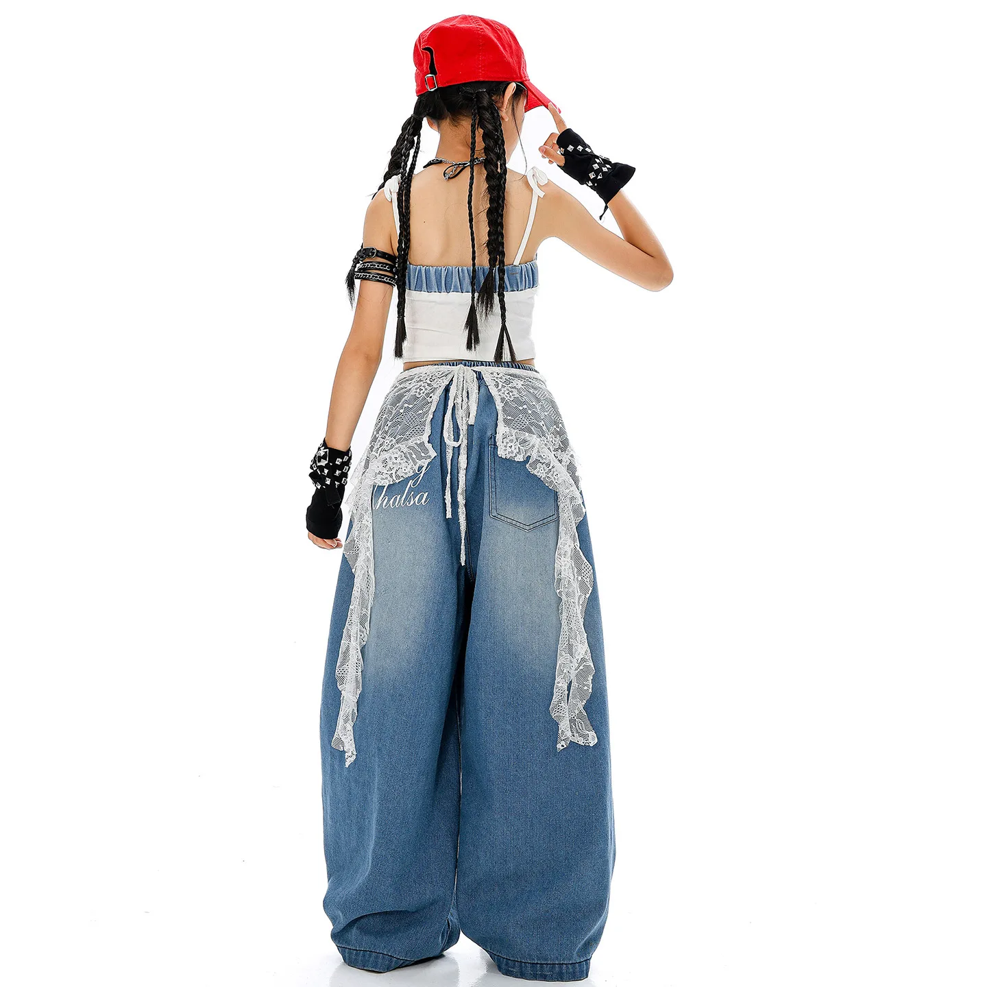 طفل Kpop الهيب هوب الملابس الأبيض الدانتيل يصل المحاصيل تانك القمم الدنيم الأزرق عادية واسعة ممزق الجينز السراويل لفتاة أزياء رقص الملابس #4