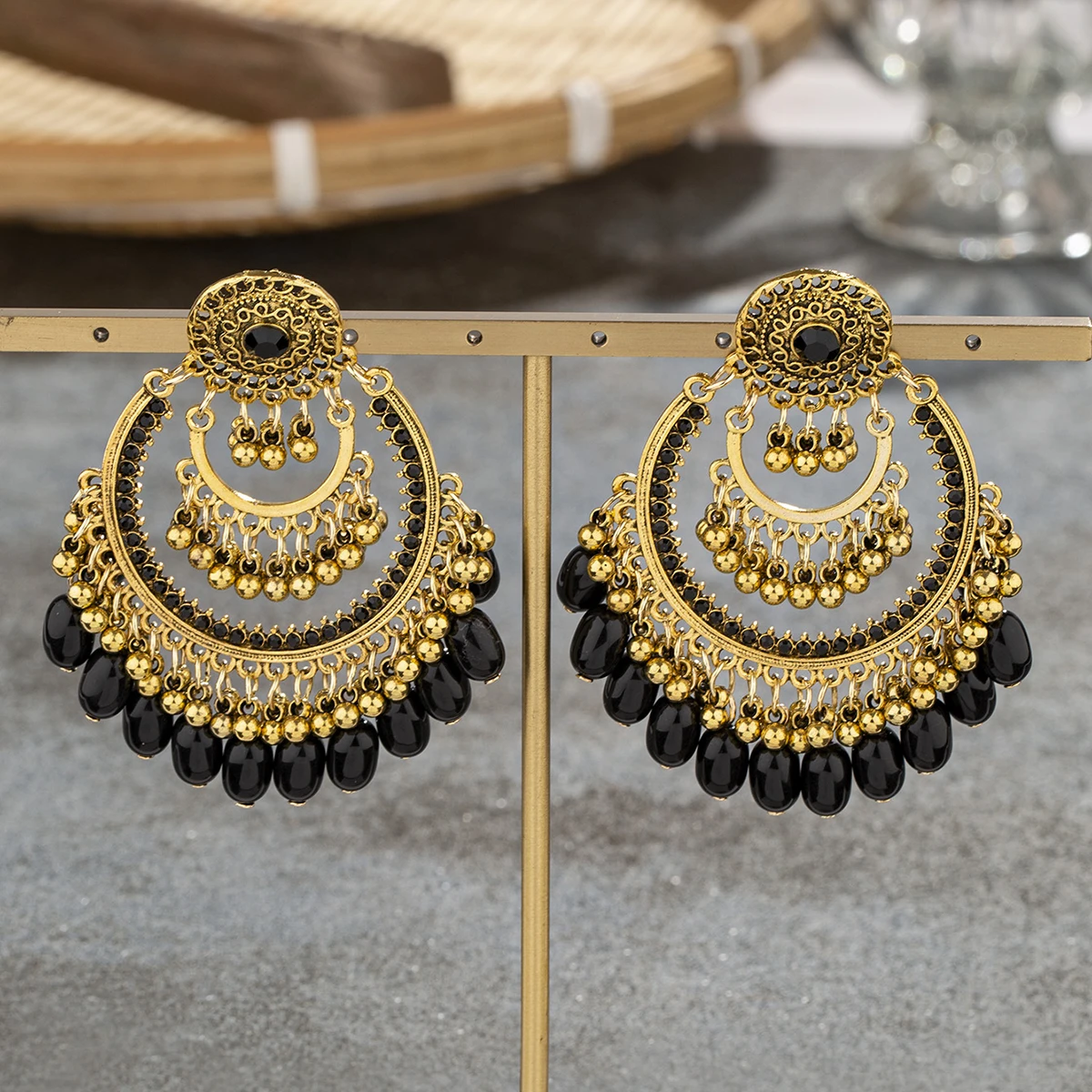 Vintage Women\'s Big Round Hollow Earrings Indian Jewelry Gypsy Gold Plated Beads Tassel Wedding Earrings Jhumka Bohemia Jewelry